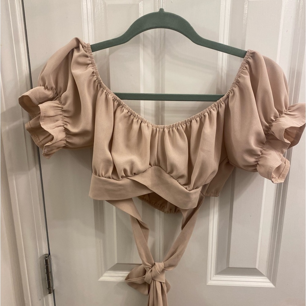 Beautiful tie top